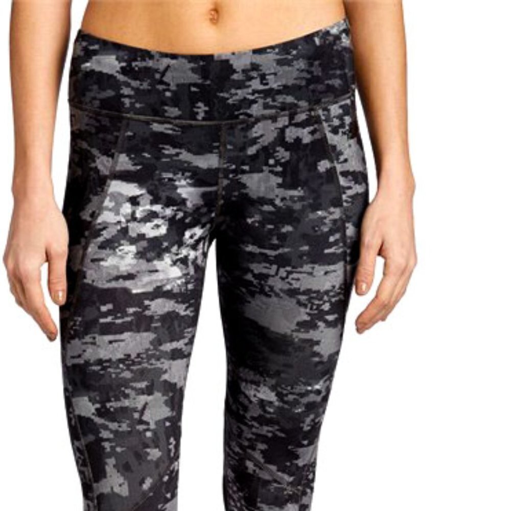 THE NORTH FACE Camo Capri yoga leggings athletic Small